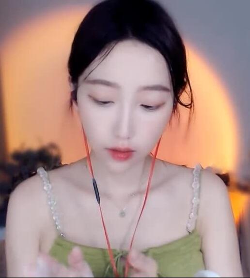 0402104324