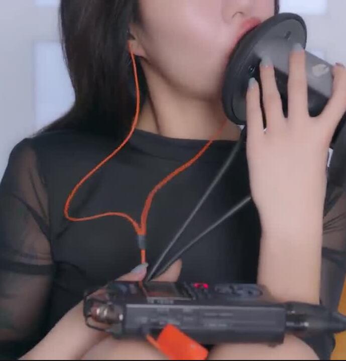 0402105818