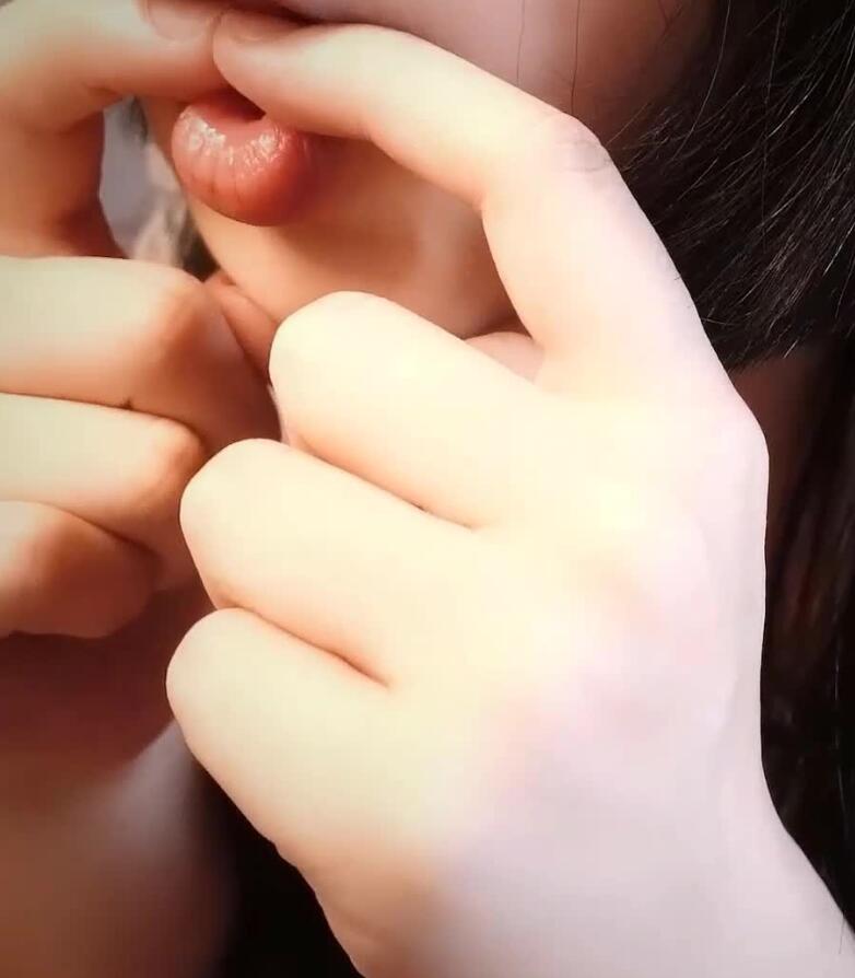 0426093904