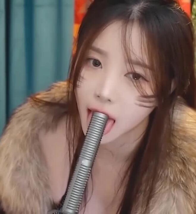 0811100859
